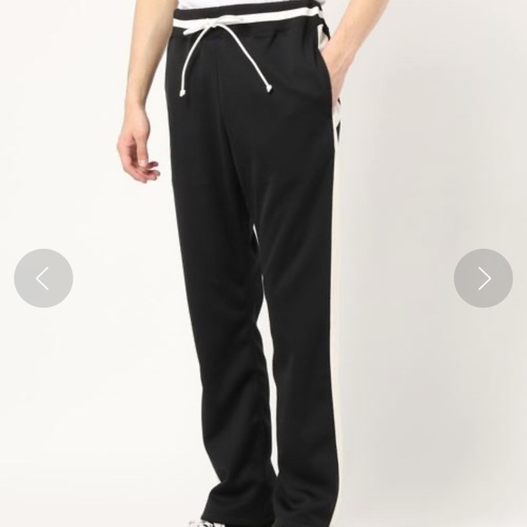 Maison Kitsune x NBA collab jogger pants - Picture 9 of 14